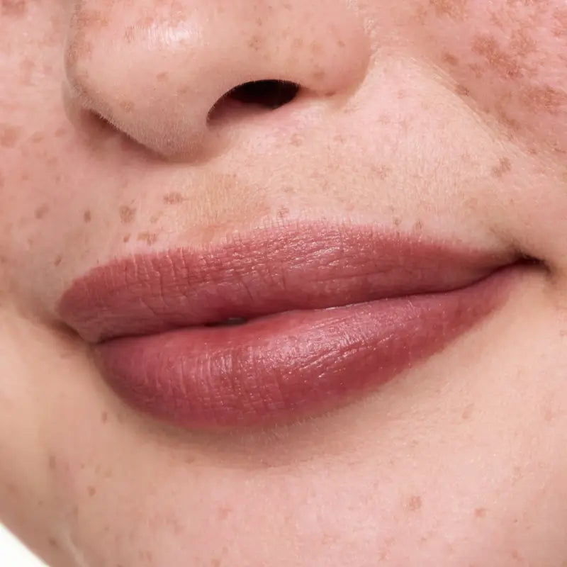Essence Βάλσαμο χειλιών Nude Blur Soufflé 06, 3 g