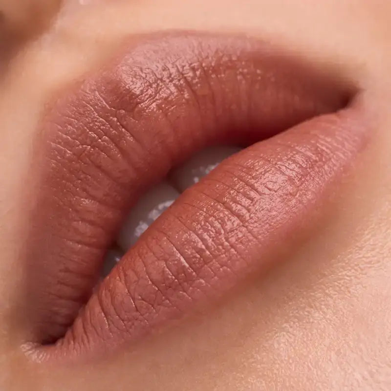 Catrice Κρεμώδες κραγιόν Blur-Real 010, 3,5 ml