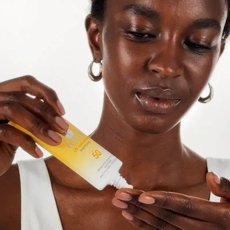 Clinique Αντηλιακό με ματ αποτέλεσμα SPF 50 40 ml