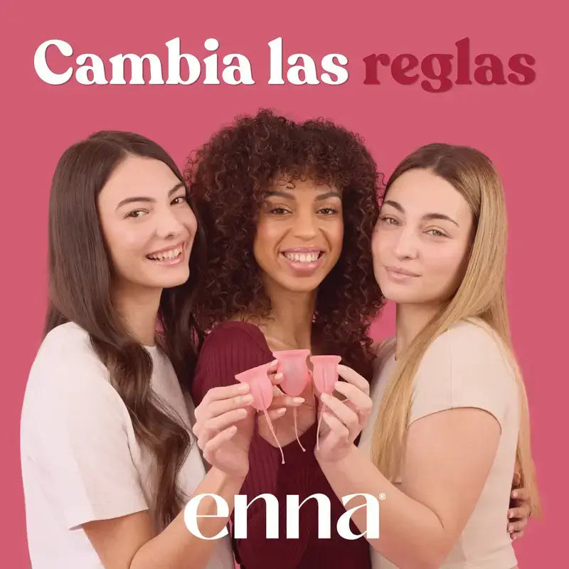 Enna Cycle Easy Κύπελλο Εμμηνόρροιας Μέγεθος M, 2 Κύπελλα + Κουτί Αποστείρωσης, Συσκευασία 2 τεμαχίων, 4 Κύπελλα