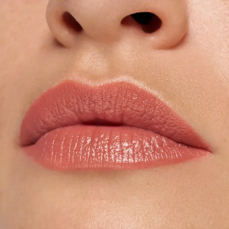 Essence Κραγιόν Satin Glow Luminous Shine 01, 3,5 γρ.