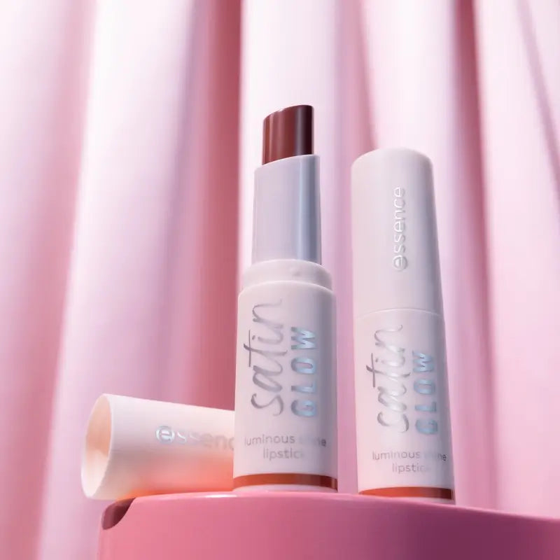Essence Κραγιόν Satin Glow Luminous Shine 02, 3,5 γρ.