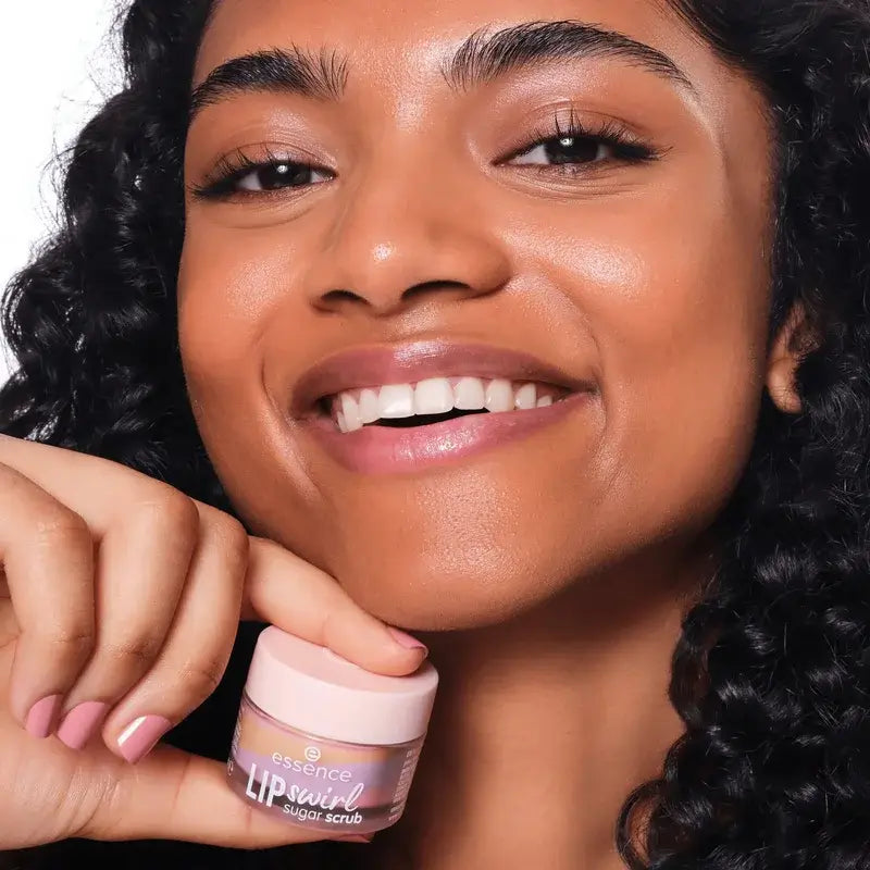 Essence Απολεπιστικό για τα χείλη Lip Swirl 01, 8 γρ.