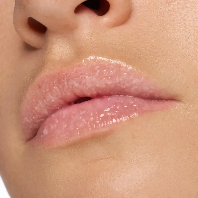Essence Απολεπιστικό για τα χείλη Lip Swirl 01, 8 γρ.
