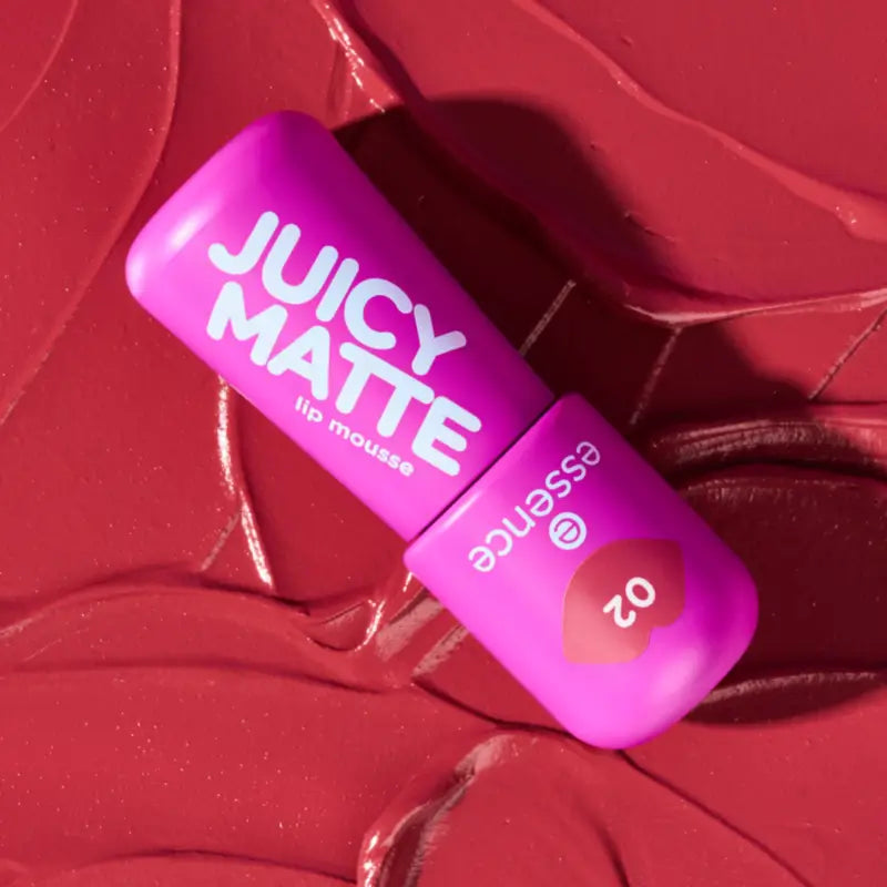 Essence Juicy Matte Mousse για τα χείλη 02, 2,7 ml