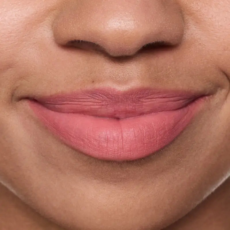 Essence Juicy Matte Mousse για τα χείλη 04, 2,7 ml
