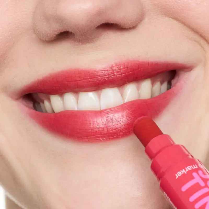 Essence Μαρκαδόρος χειλιών Juicy Tint 03, 3,5 ml