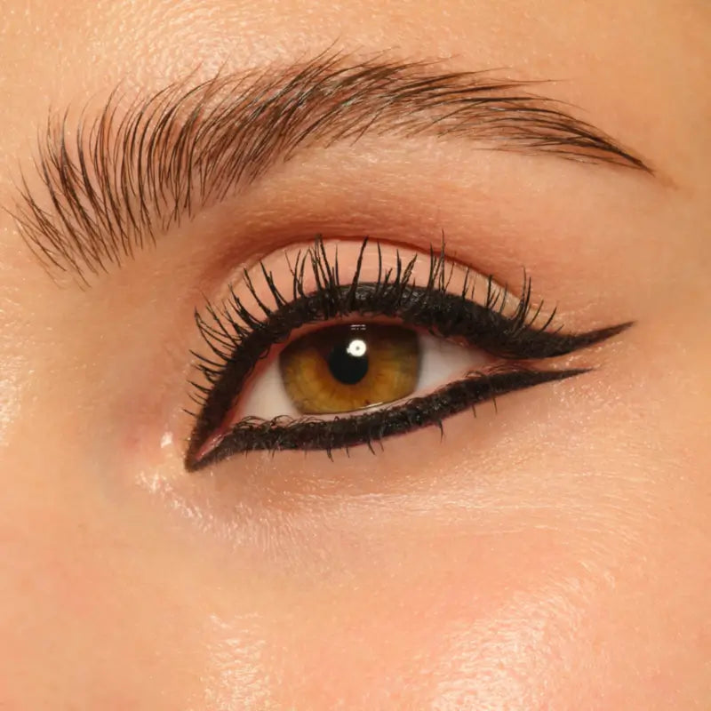 Essence Μολύβι ματιών μακράς διάρκειας Lash Princess Party 01, 0,3 g