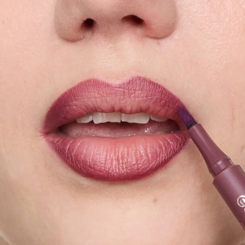 Essence Μολύβι χειλιών Tattoo Line & Stain! 03, 1,1 ml