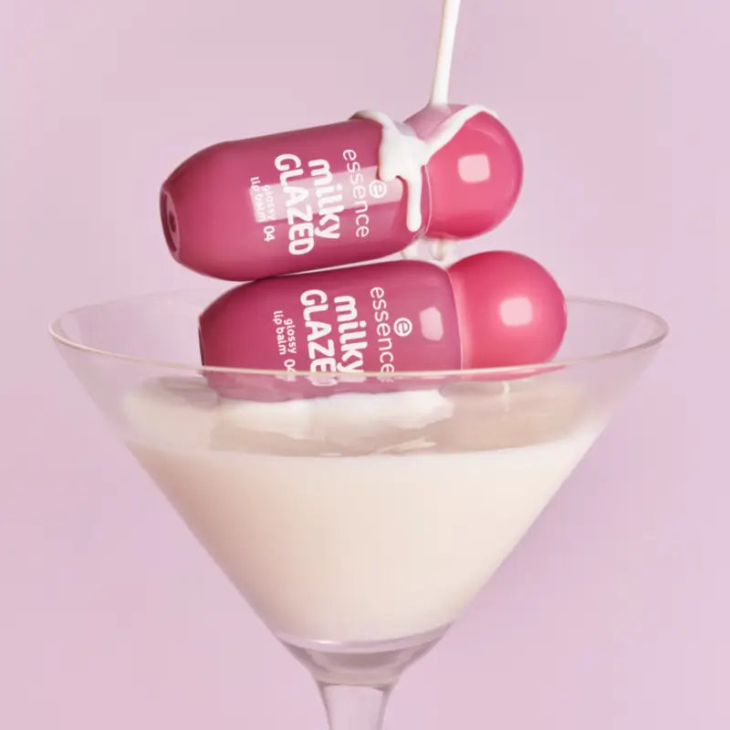 Essence Βάλσαμο χειλιών Glossy Milky Glazed 04, 4 ml