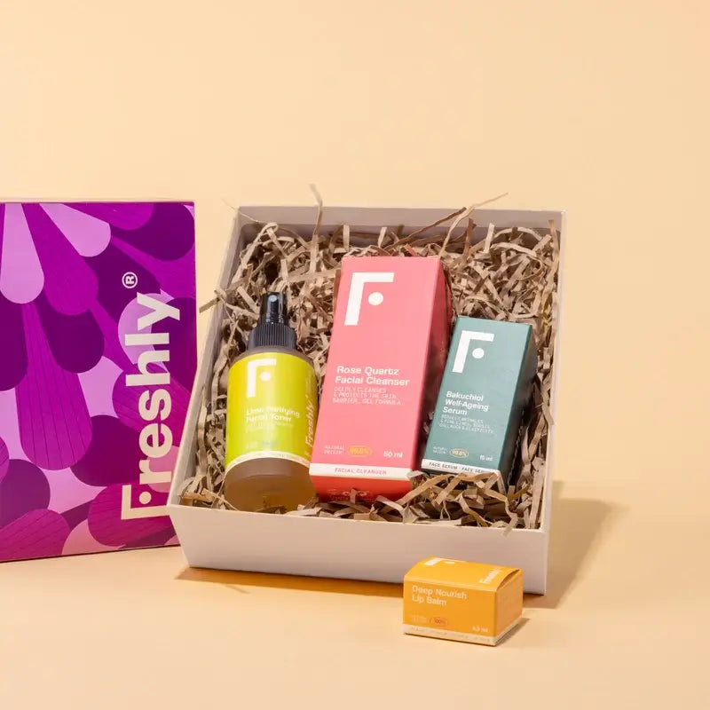 Freshly Cosmetics Σετ ρουτίνας αντιγήρανσης, Μωβ
