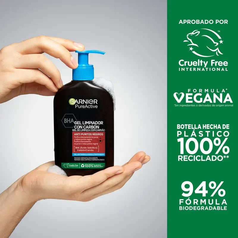 Garnier Pure Active Gel καθαρισμού κατά των μαύρων στιγμάτων με άνθρακα και σαλικυλικό οξύ: Καθαρίζει τους πόρους και μειώνει τα μαύρα στίγματα