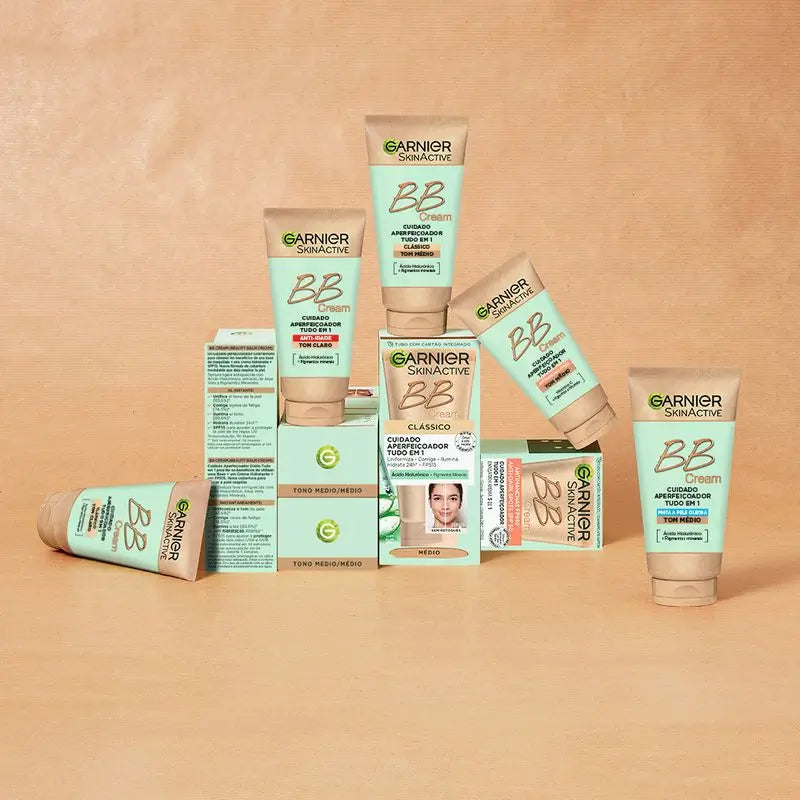 Garnier Skinactive BB Cream με ματ αποτέλεσμα για μικτές έως λιπαρές επιδερμίδες, μεσαία απόχρωση. Ενυδατικό προϊόν «όλα σε ένα» με χρώμα, SPF 25, 50 ml