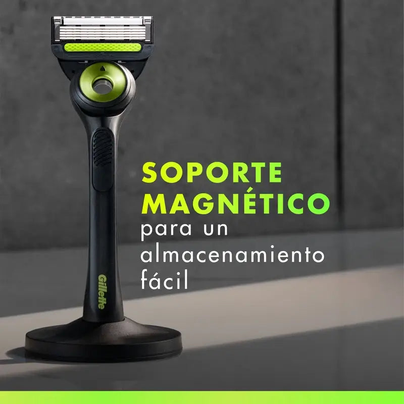Gillette Labs Ξυριστική μηχανή με ράβδο απολέπισης + 5 ανταλλακτικά και βάση