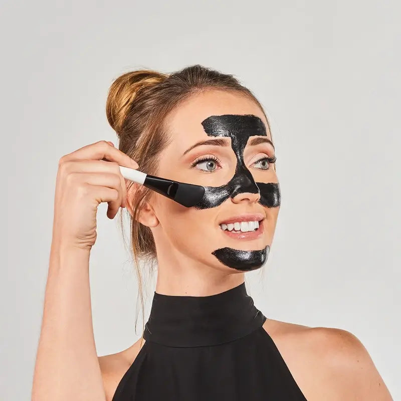 Iroha Nature Μάσκα Peel Off για βαθύ καθαρισμό με άνθρακα, 3 τεμάχια, 1 γραμμάριο