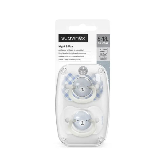 Suavinex Νυχτερινές πιπίλες Night & Day με θηλή Sx Pro για 6–18 μήνες, μπλε, 2 τεμάχια