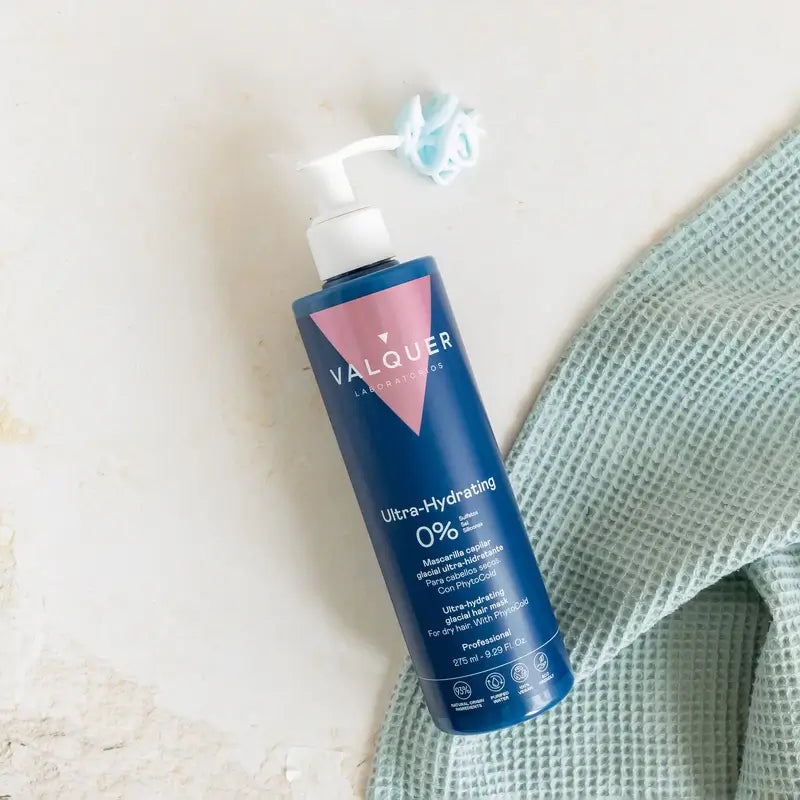Valquer Hair Care Μάσκα μαλλιών Glacial με εξαιρετική ενυδάτωση, 275 ml